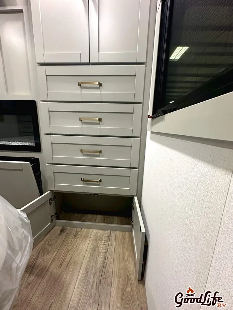 2026 Brinkley Model Z 297, Photos photo 82