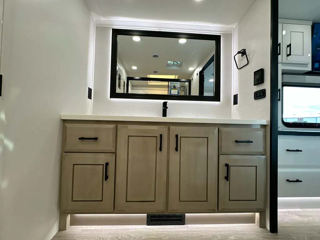 2027 Jayco Pinnacle 36FBTS, Photos photo 48