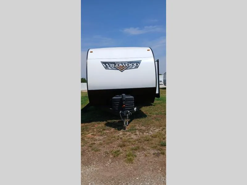 2024 Forest River Wildwood 28DBUD - Photo 3