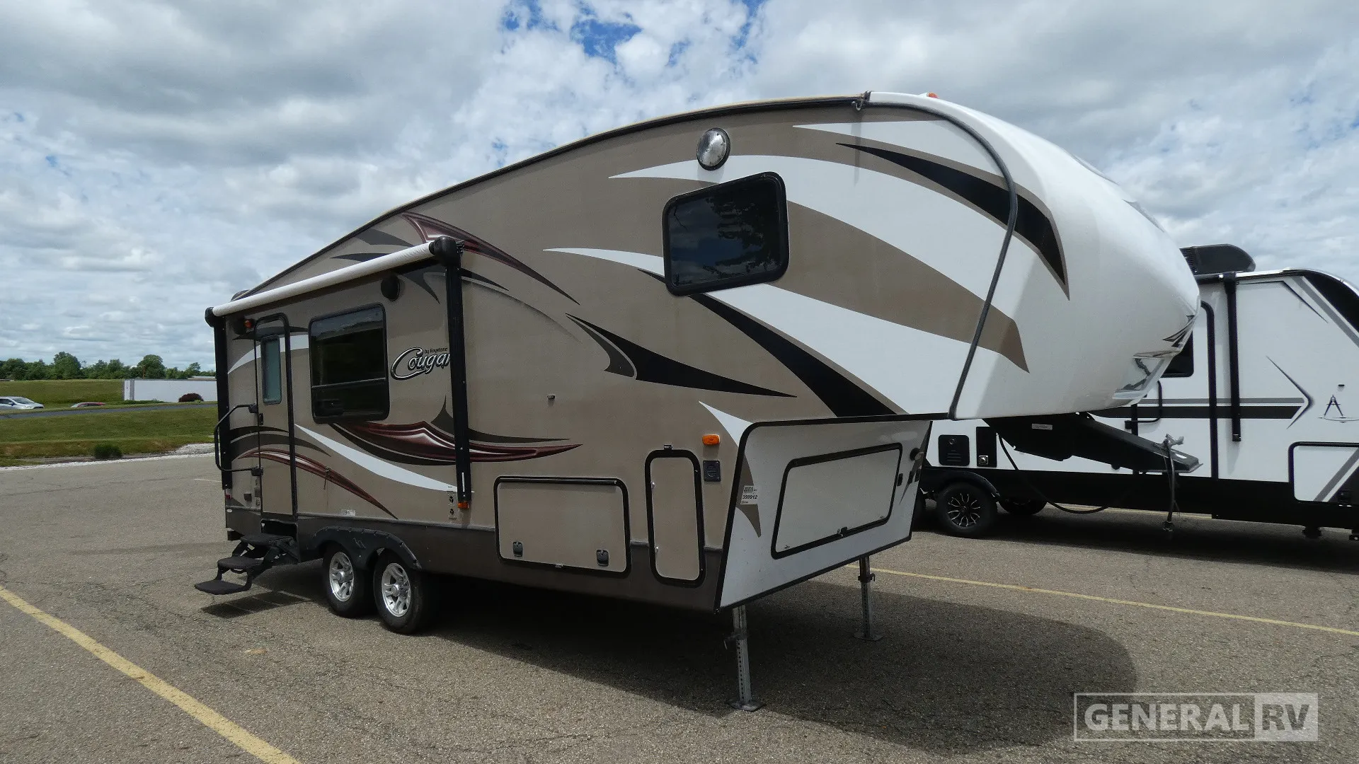 2015 Keystone Cougar X Lite 25RKS - Photo 2