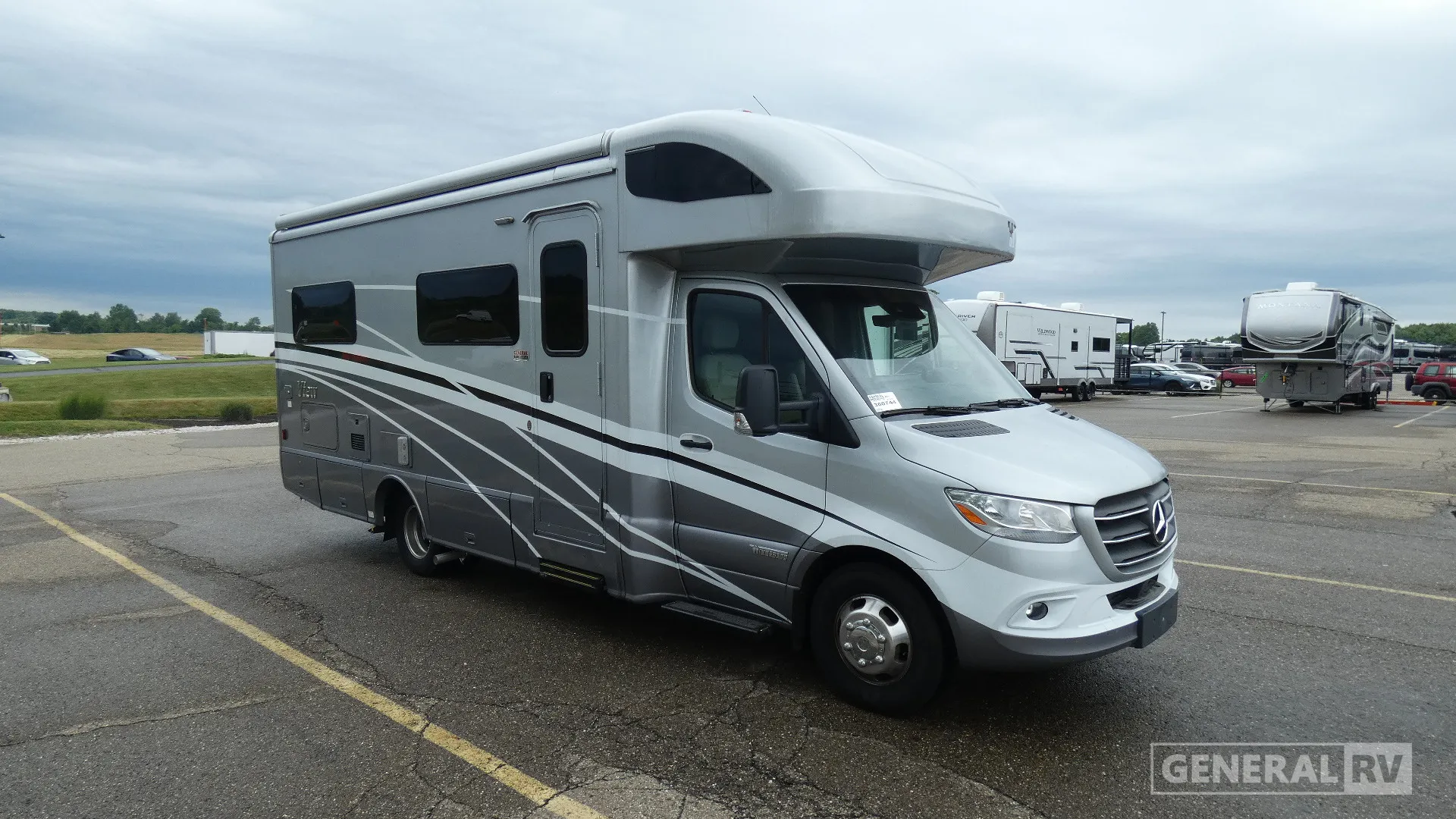2025 Winnebago View 24J - Photo 2