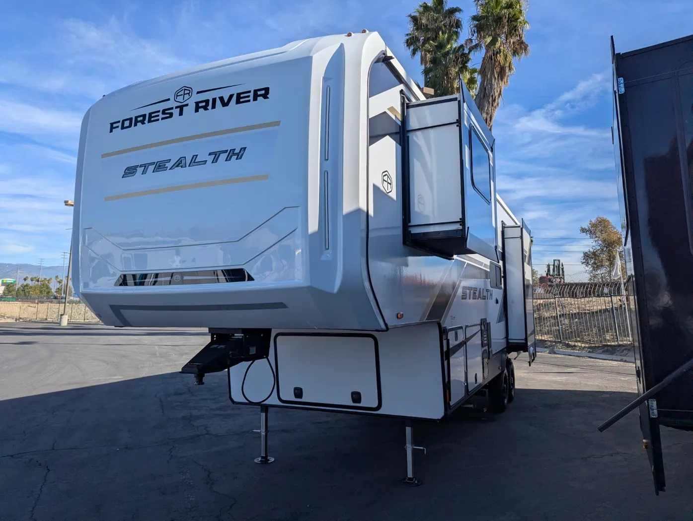 2026 Forest River Stealth 2800 - Photo 4