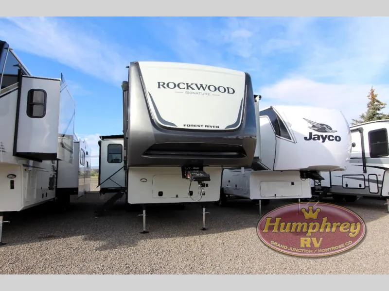 2026 Forest River Rockwood Signature 361RL - Photo 2