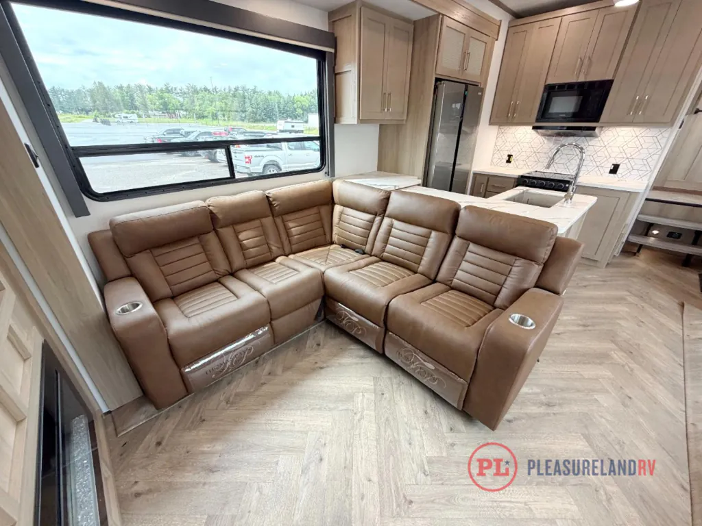 2026 Keystone Raptor 420, Photos photo 18