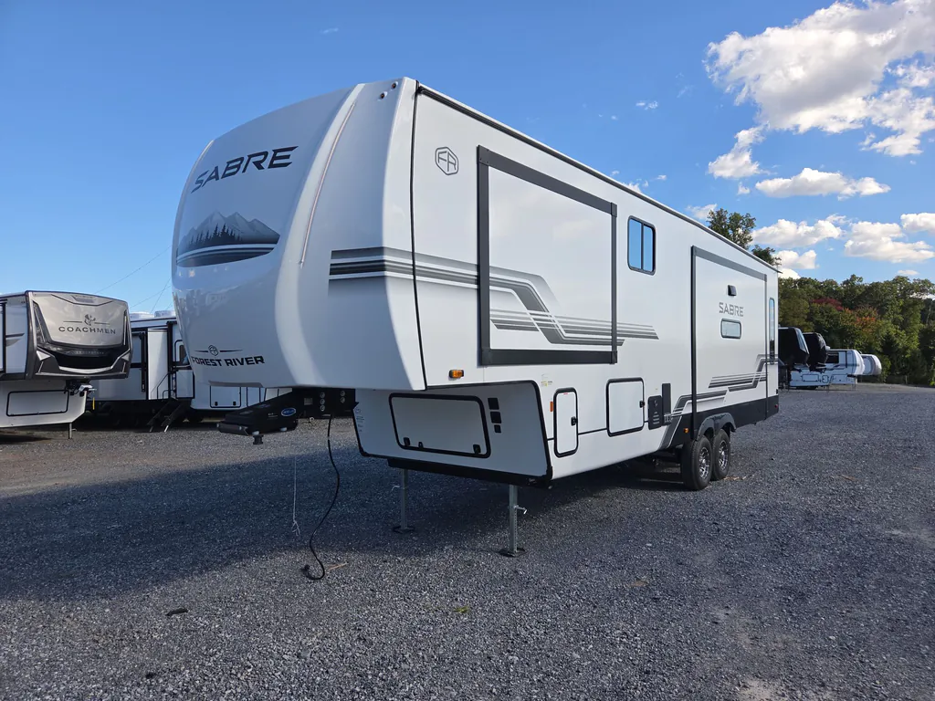 2027 Forest River Sabre 32RL, Photos photo 4