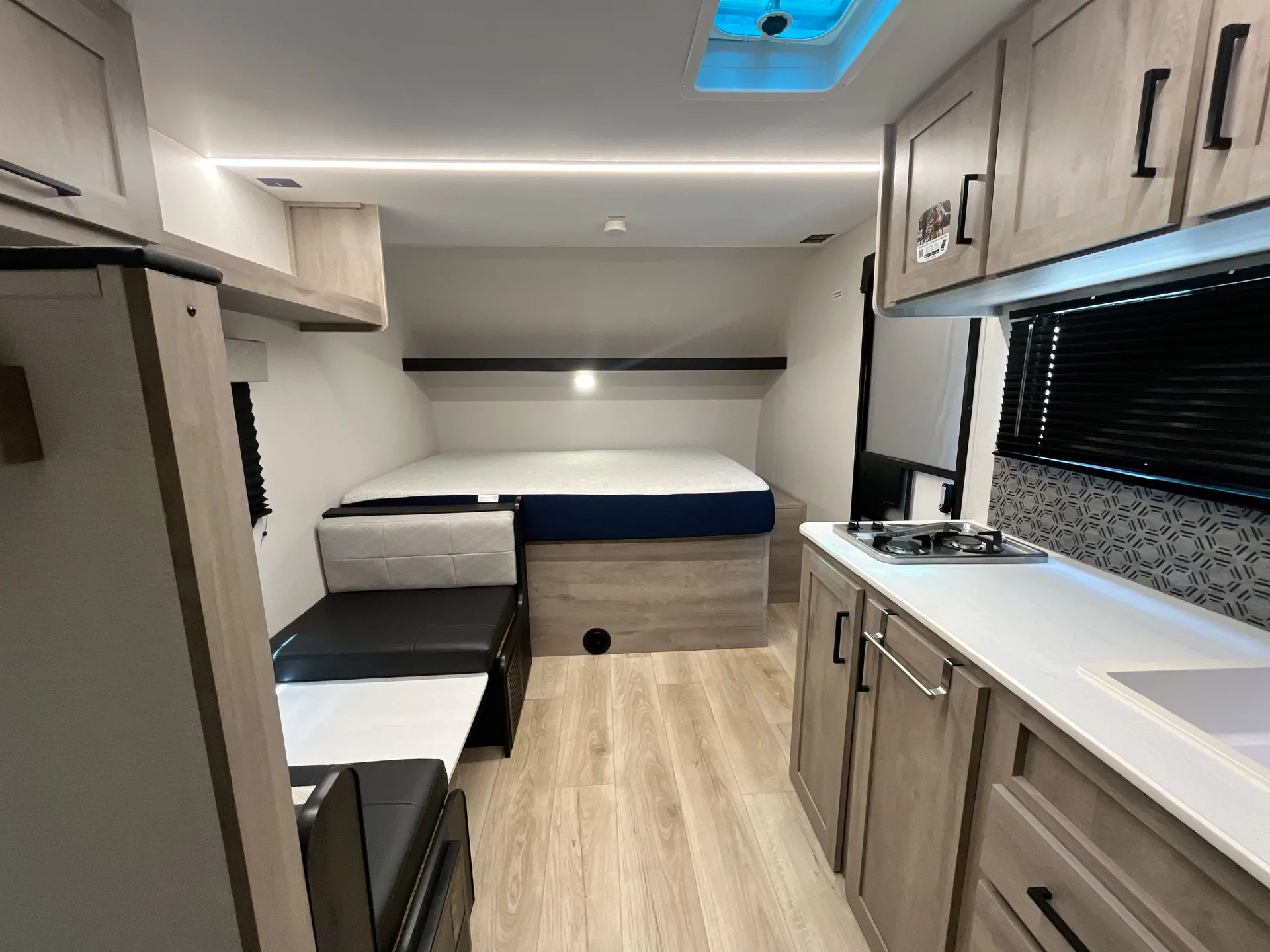 2025 Heartland Mallard 17BHL — living area main