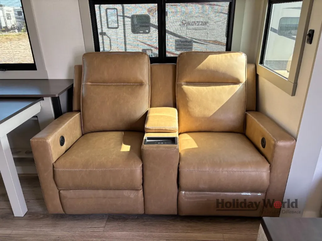 2025 Brinkley Model Z 3400, Photos photo 20