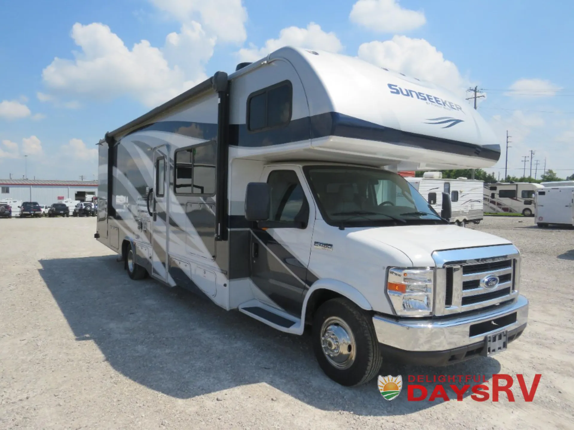 2020 Forest River Sunseeker 3050S - Photo 2