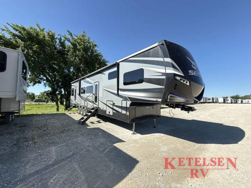 2019 Jayco Seismic 4125 - Photo 3