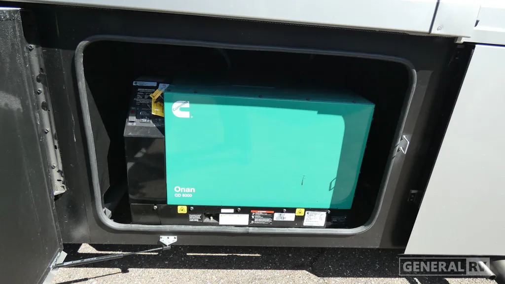 2027 Nexus Ghost 33DS, Photos photo 35