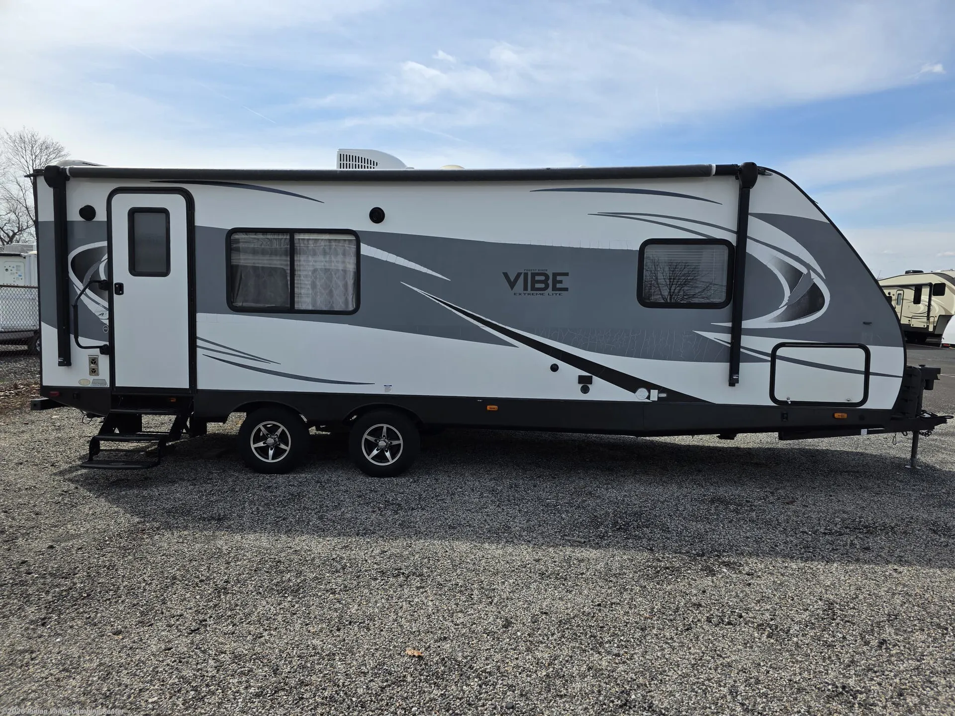 2017 Forest River Vibe Extreme Lite 258RKS dealer photo 3 from Indian Valley Camping Center
