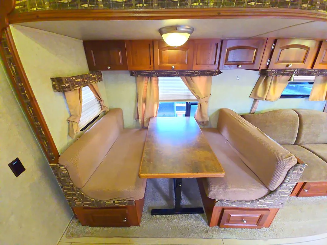 2013 Forest River Rockwood Roo 23IKSS — Photo 6