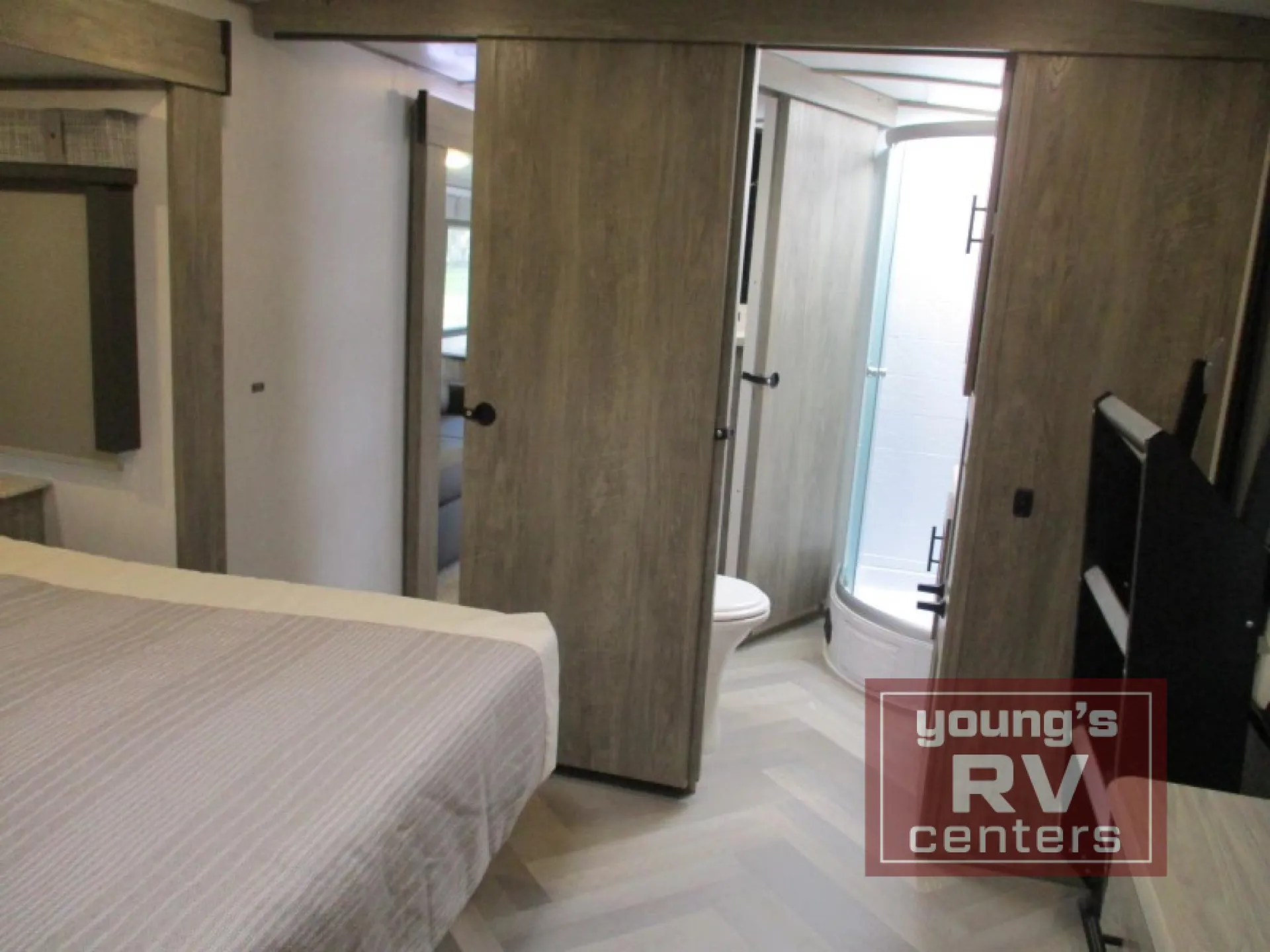 2022 Forest River Salem Hemisphere 270FKS — Photo 5