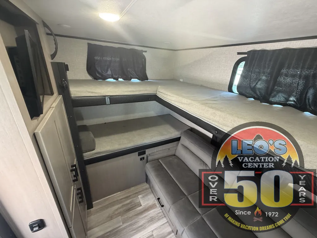 2025 Jayco Jay Feather 29QBH, Photos photo 35