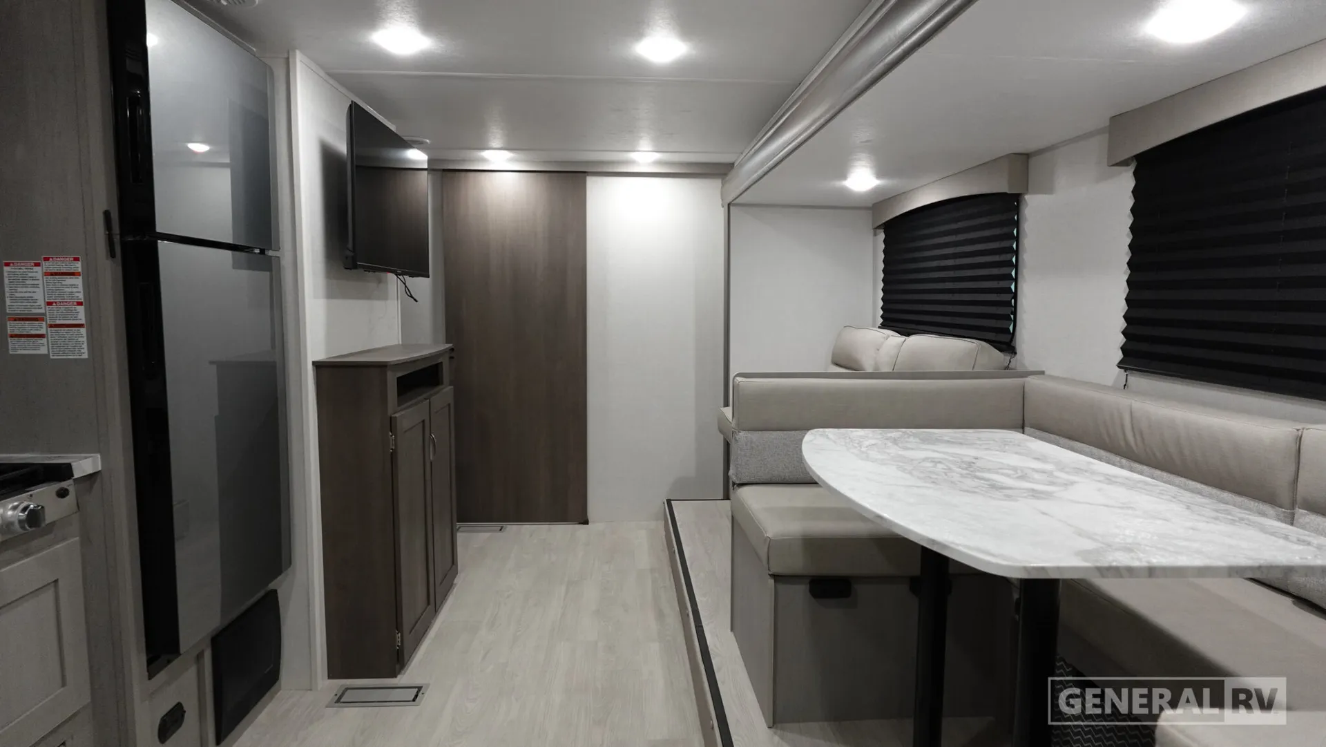 2026 Coachmen Clipper 6K Series 25RB - Photo 3