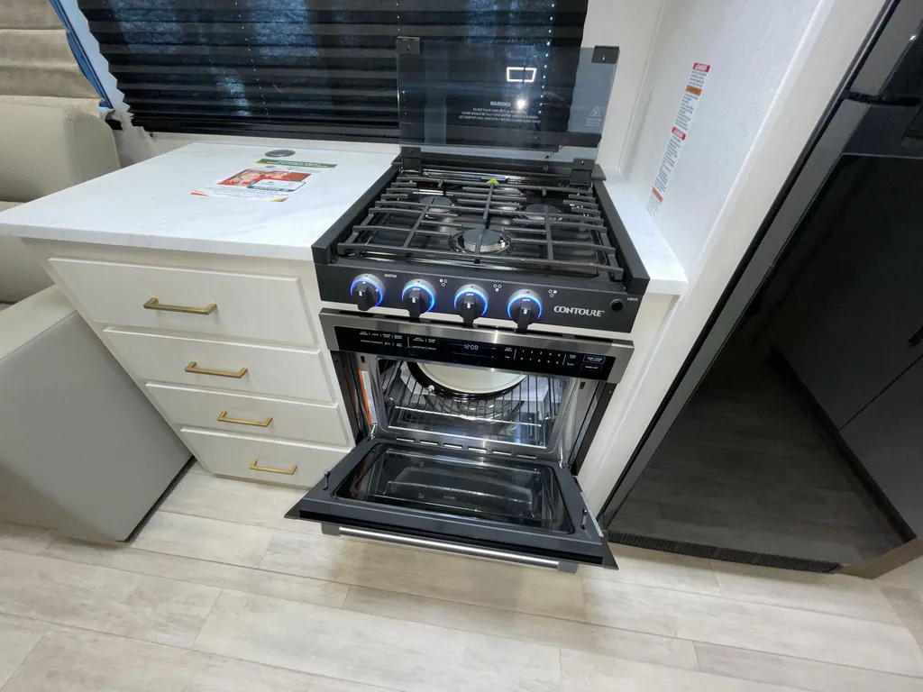 2027 Forest River Vibe 3400BH, Photos photo 11