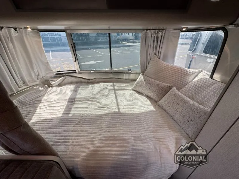 2026 Airstream Caravel 20FB - Photo 4