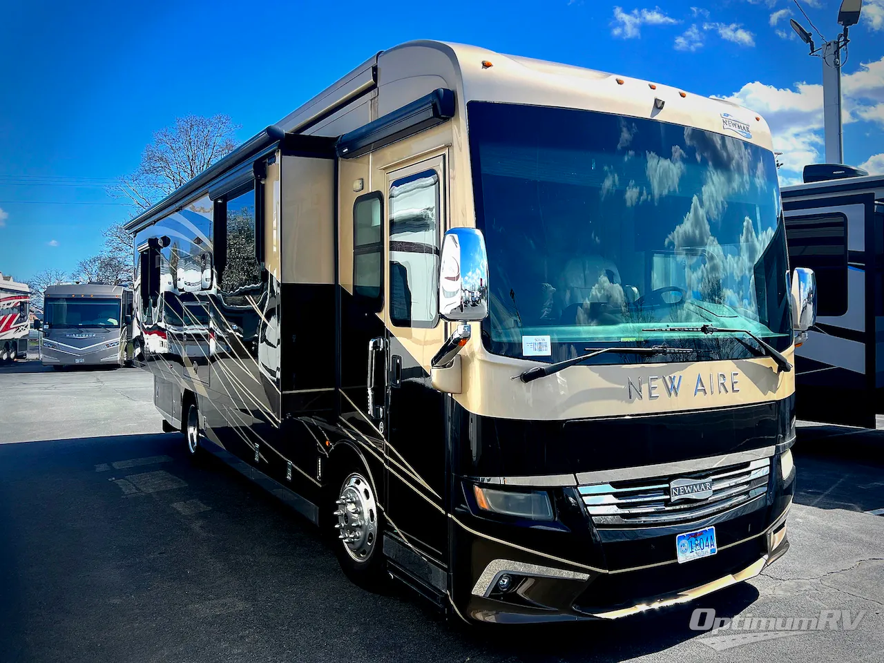 2018 Newmar New Aire 3343 - Photo 2