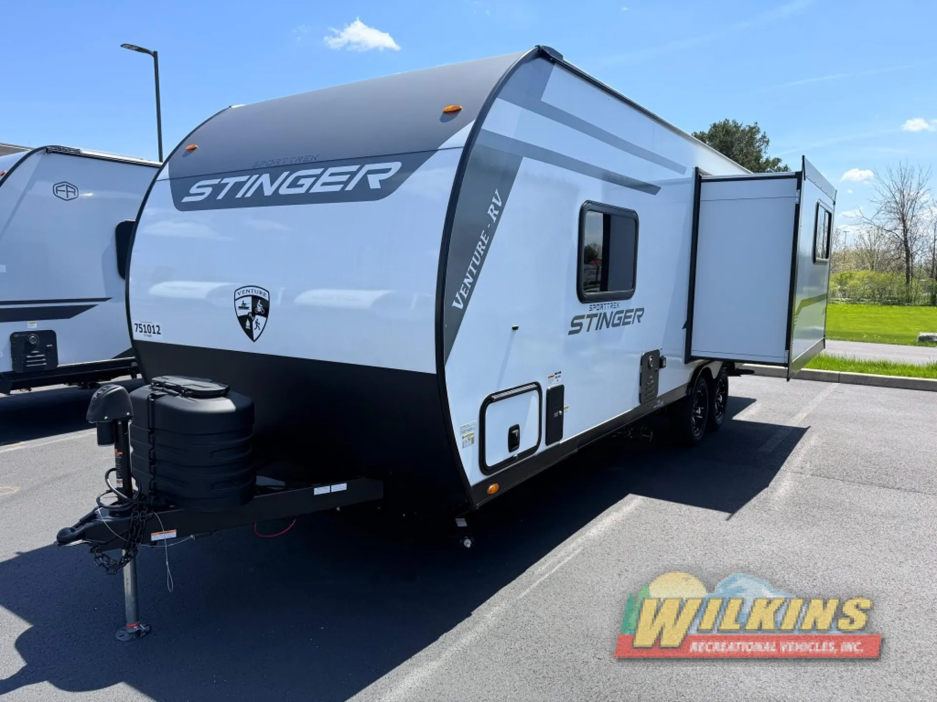 2026 Venture RV SportTrek Stinger STS232VRL - Photo 4
