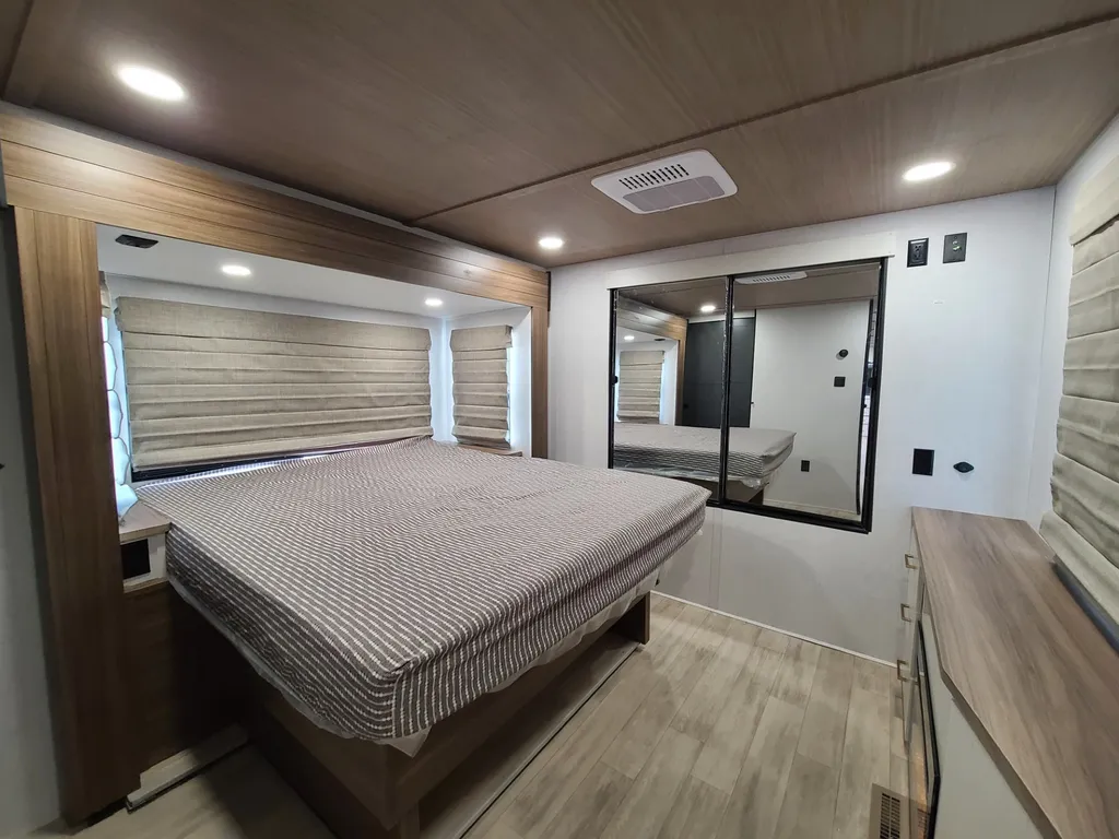 2026 Forest River Vibe 3400SB, Photos photo 41