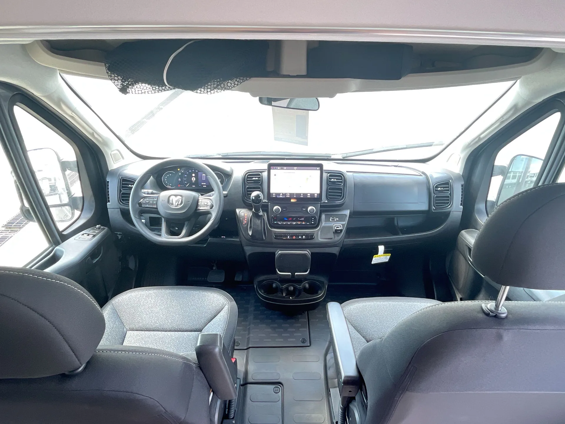 2025 Thor Motor Coach Twist 2AB — living area main