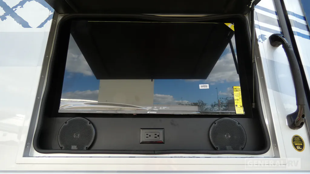 2027 Entegra Coach Accolade 37K, Photos photo 36