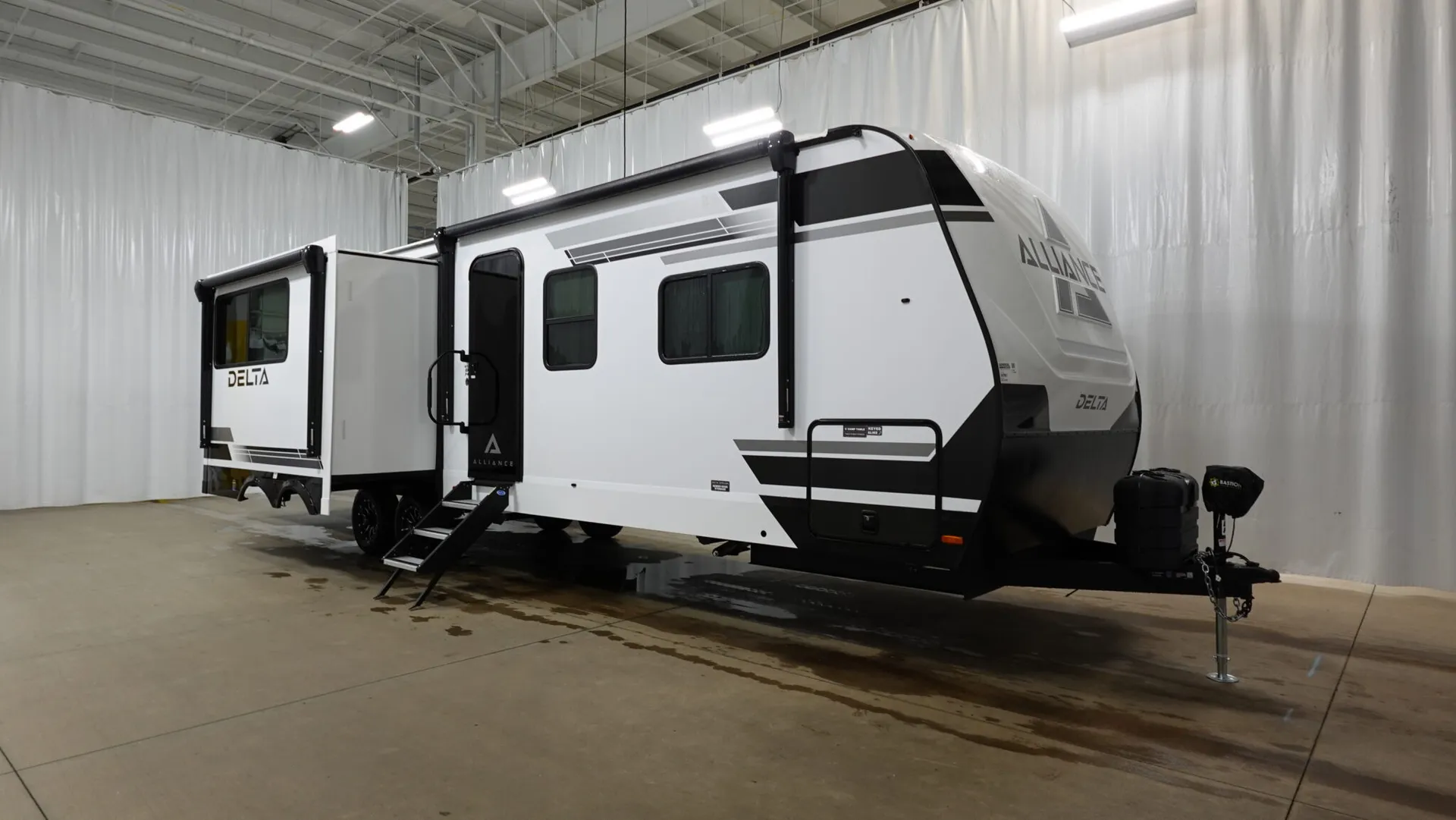 2026 Alliance RV Delta 321BH - Photo 2