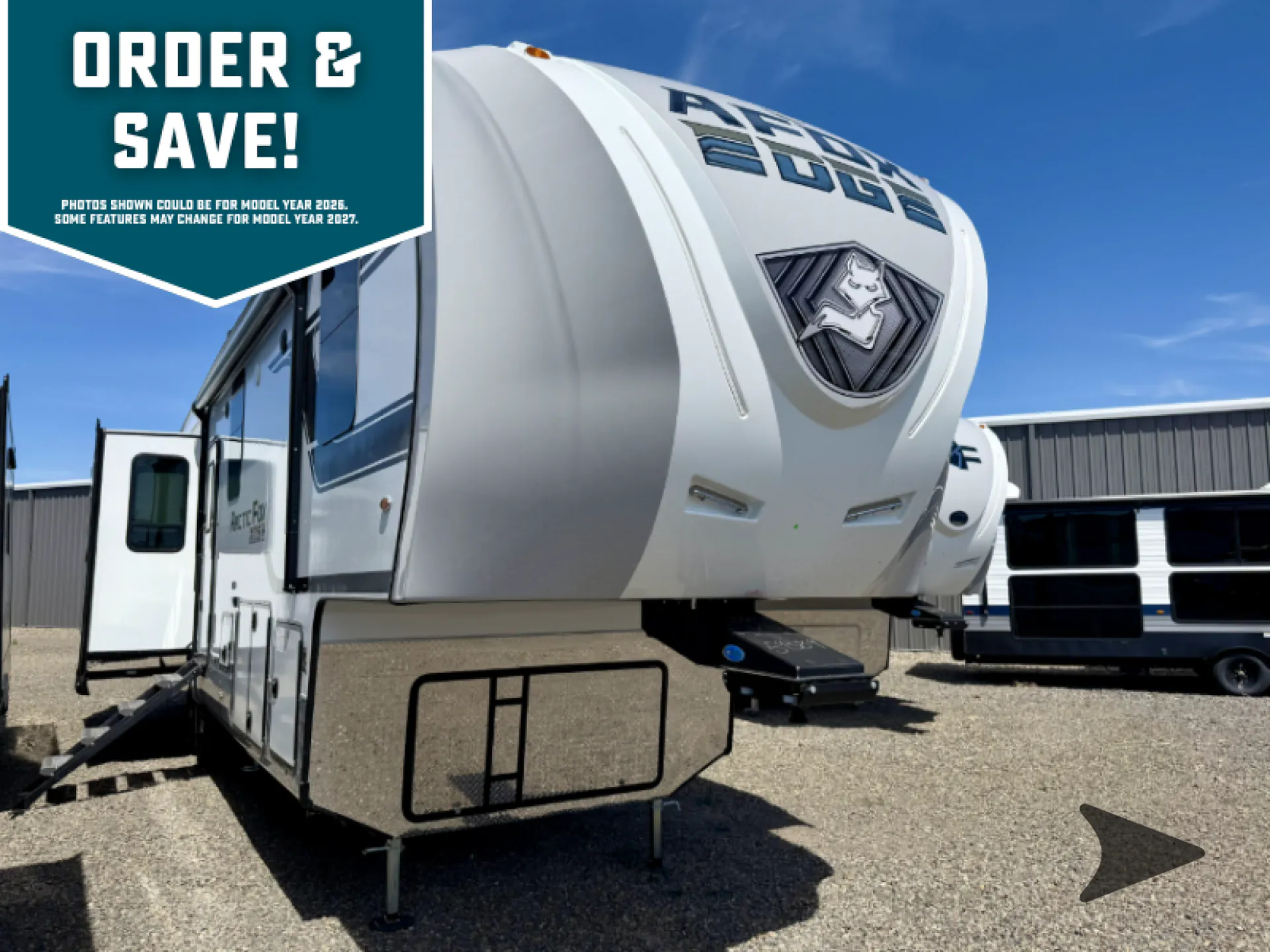 2027 Northwood Arctic Fox Edge 365VS - Photo 2