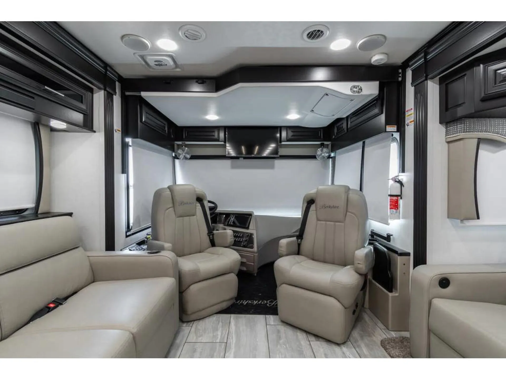 2025 Forest River Berkshire XLT 45E - Photo 4