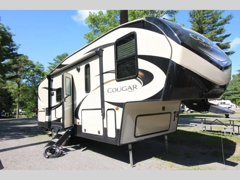 2019 Keystone Cougar Half-Ton 25RES - Photo 3