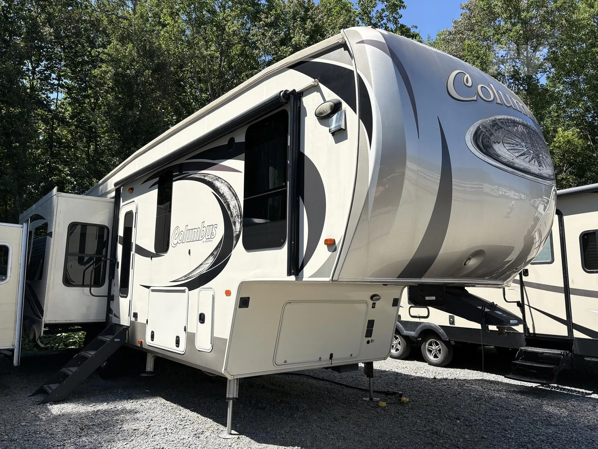 2017 Palomino Columbus 340RK - Photo 3