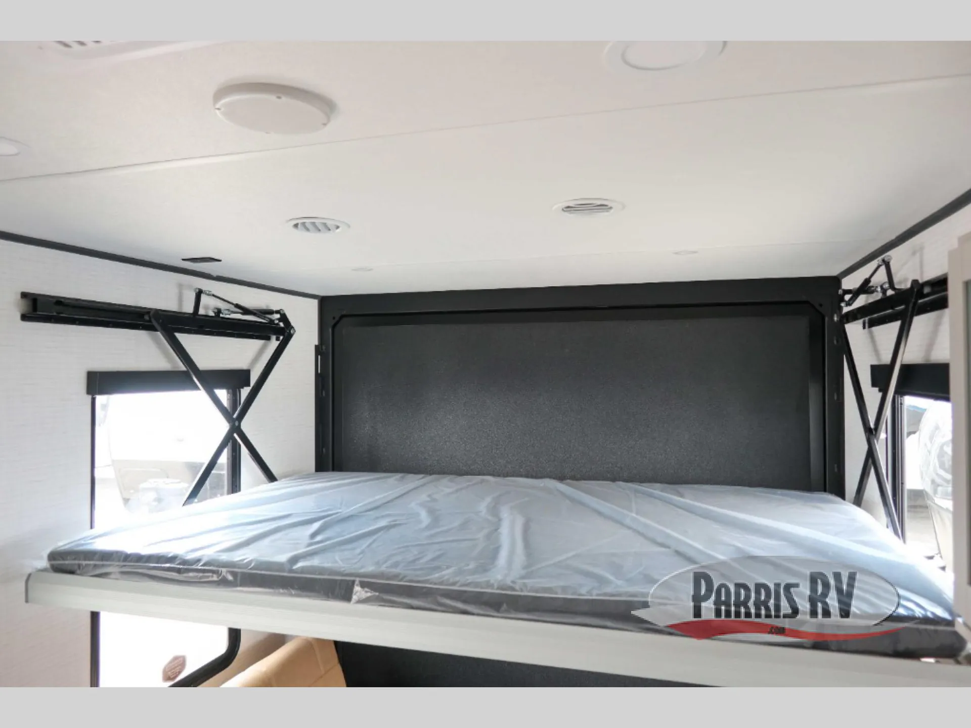 2027 Forest River RV XLR Boost 2115B - Photo 4