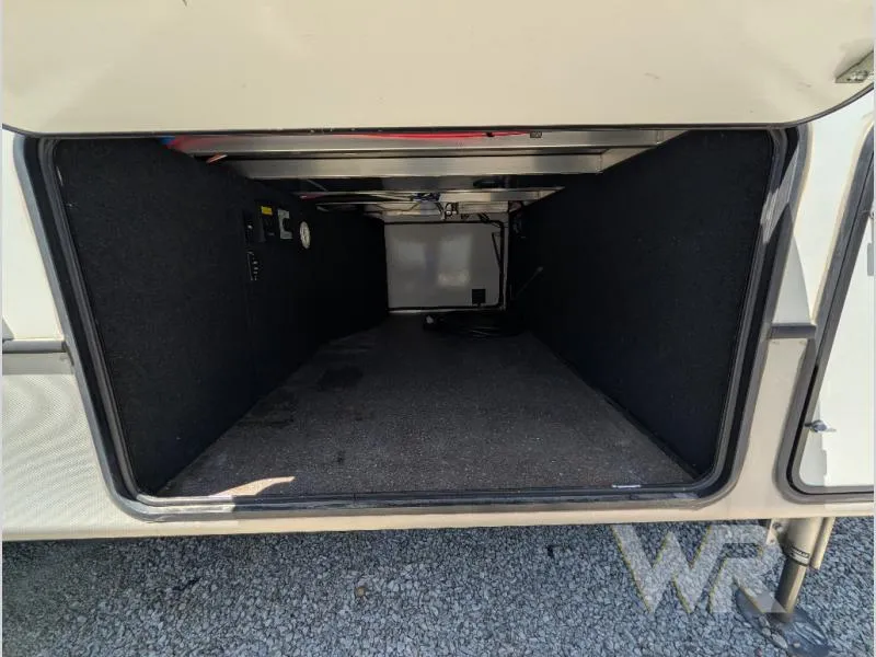 2022 Keystone Montana 3121RL - Photo 3