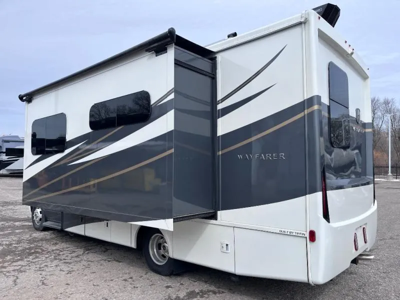 2023 Tiffin Wayfarer 25 RW - Photo 4