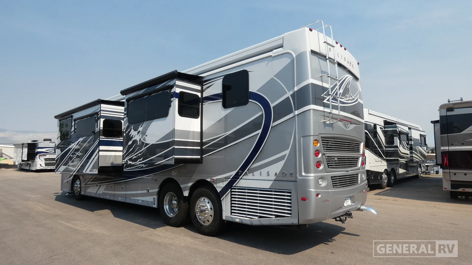 2026 Fleetwood Palisade 40H - Photo 4