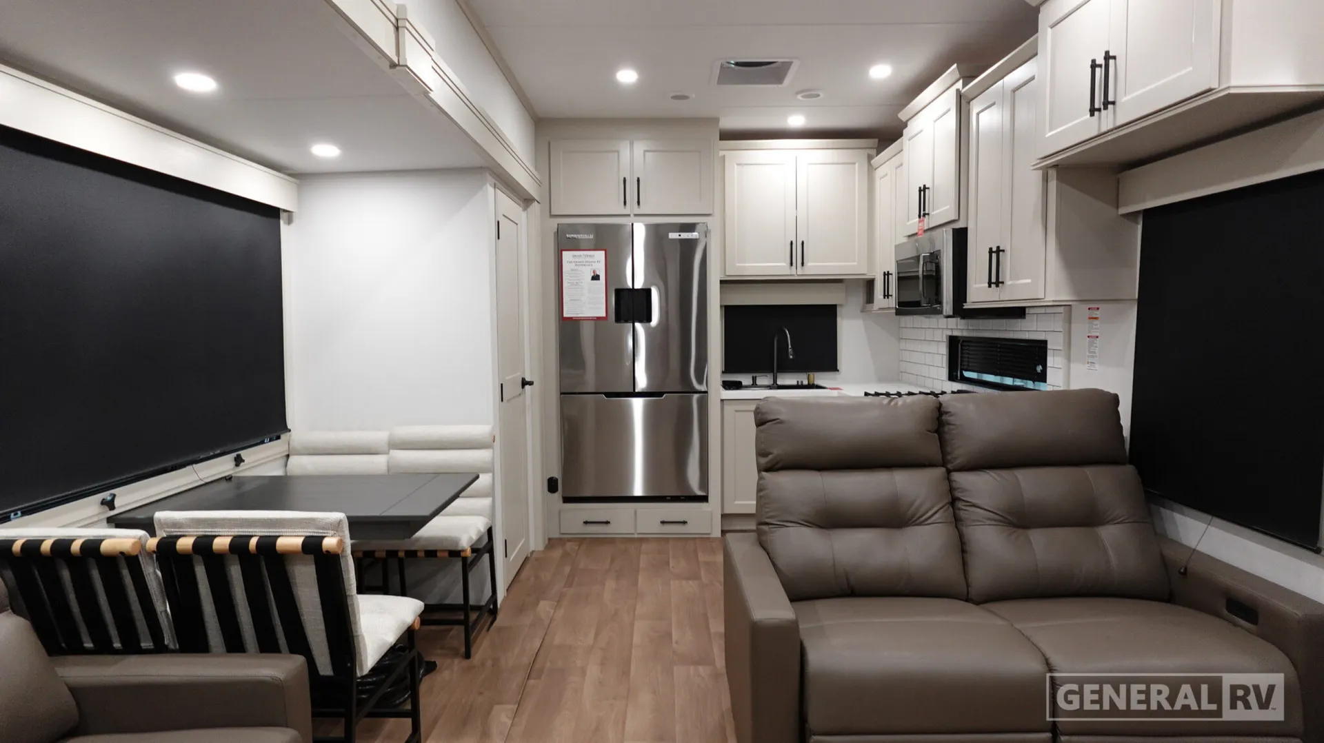 2026 Grand Design Solitude 417KB - Photo 3
