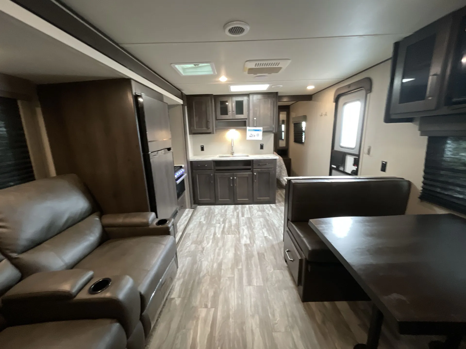 2022 Grand Design Transcend Xplor 261BH — living area main