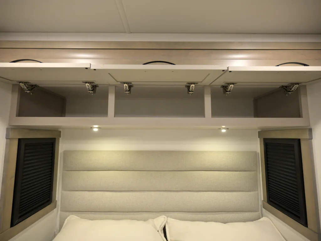2027 Entegra Coach Vision XL 36C, Photos photo 32