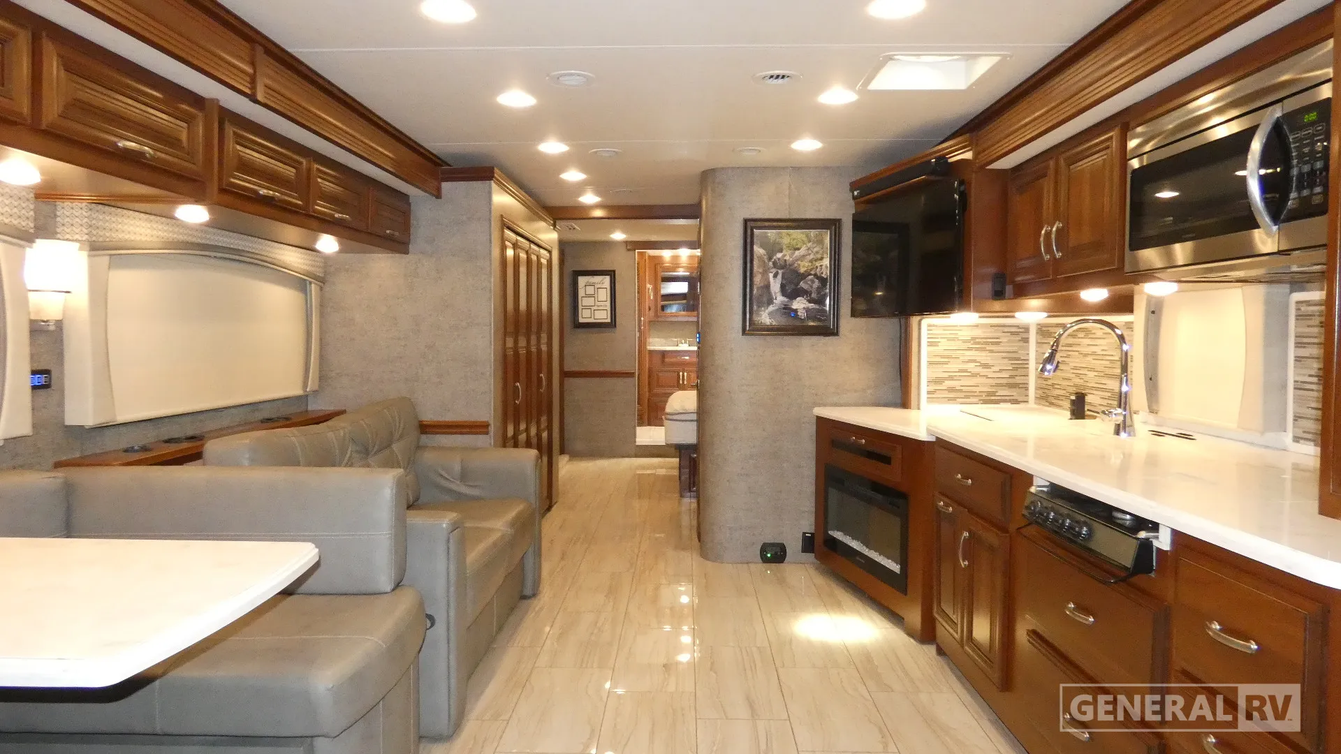2019 Forest River Berkshire 38A - Photo 3
