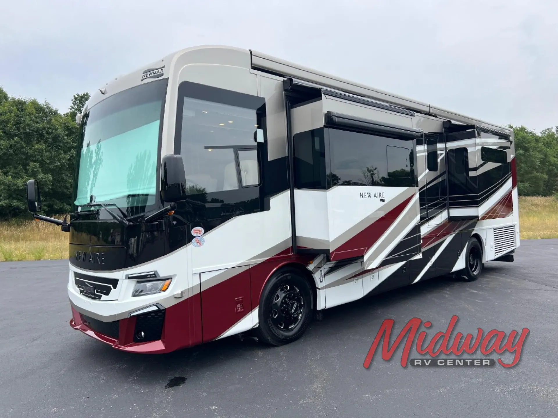 2026 Newmar New Aire 3547 - Photo 3