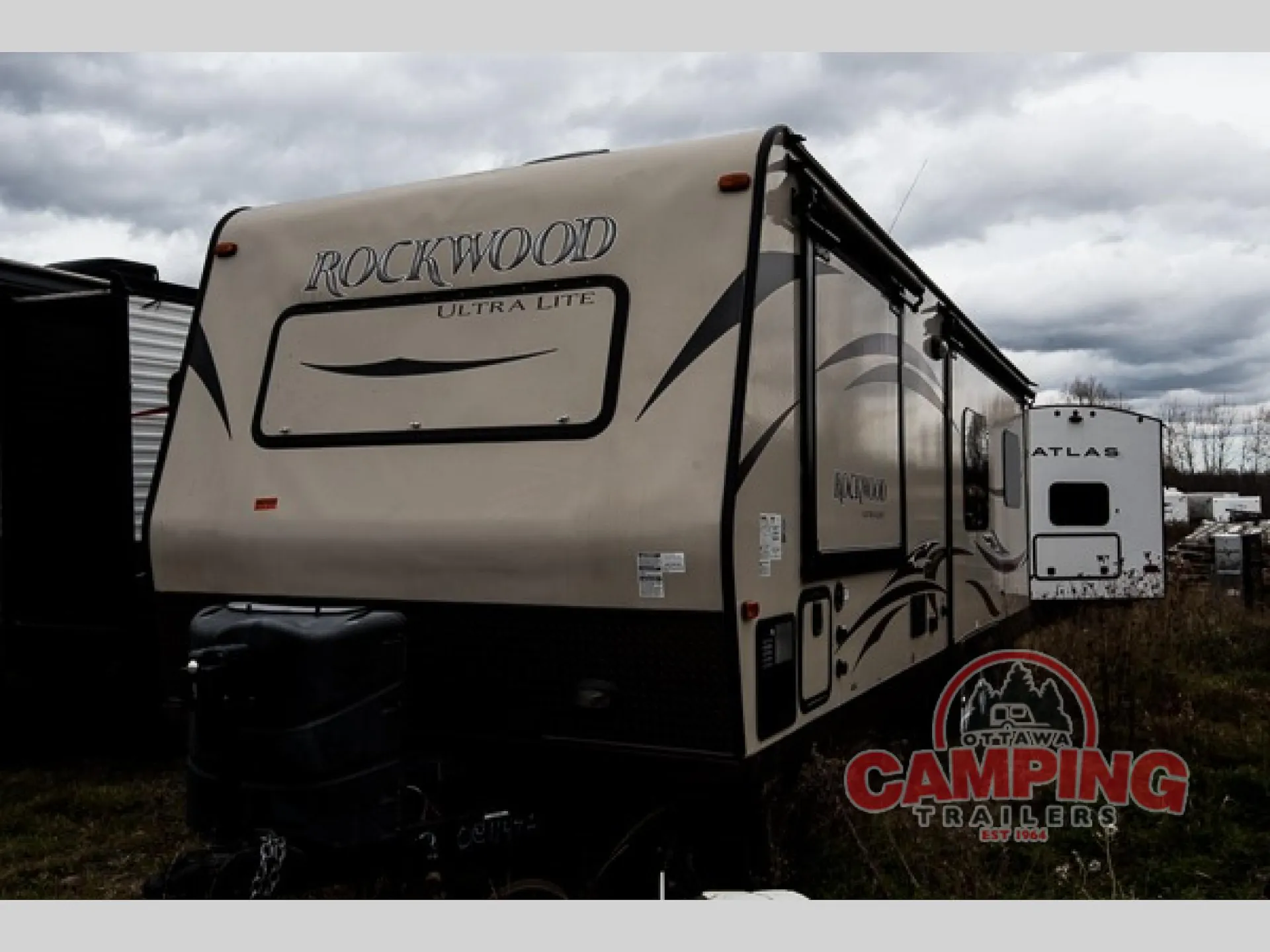 2015 Forest River Rockwood Ultra Lite 2604WS - Photo 4