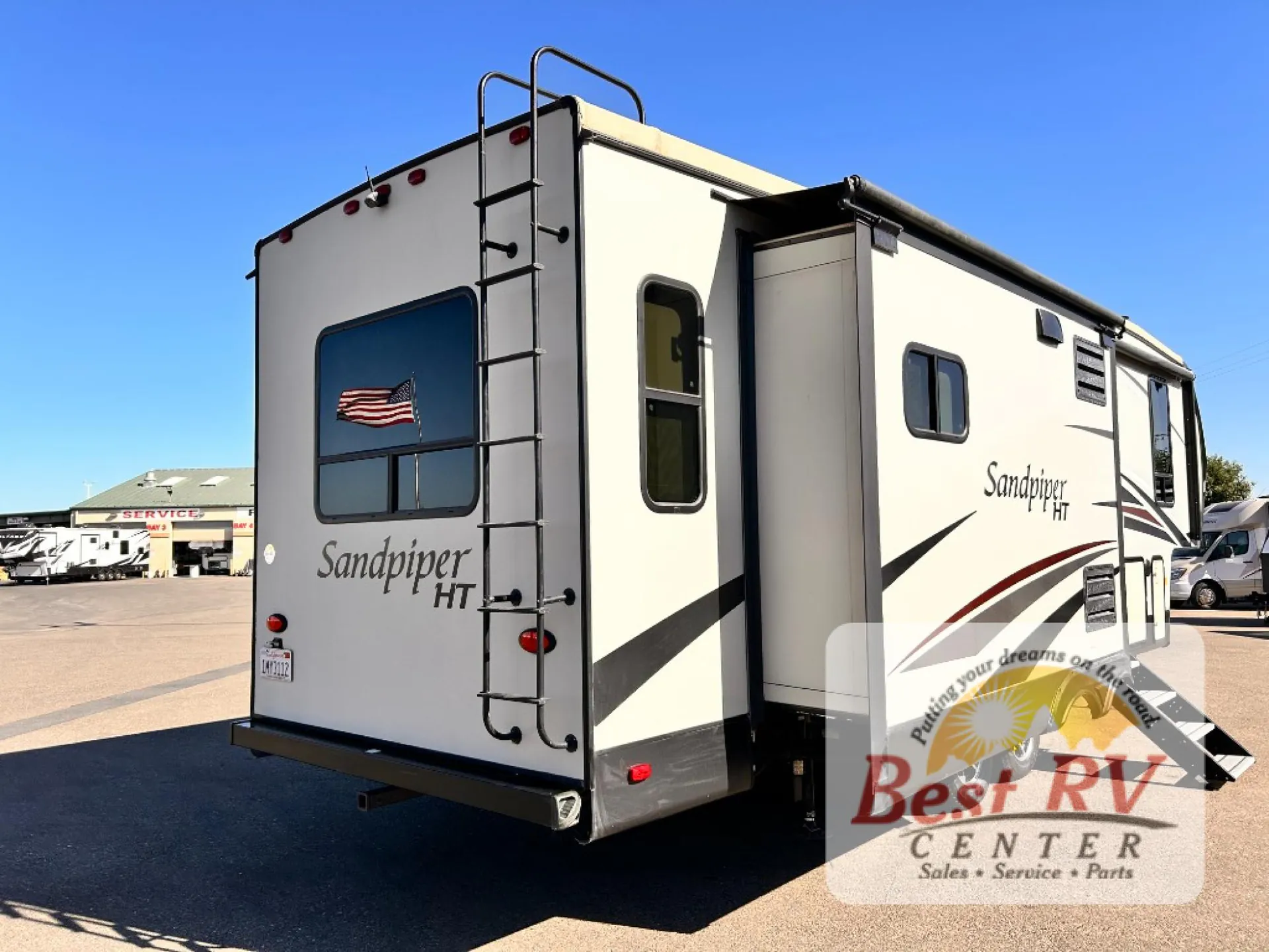 2018 Forest River Sandpiper HT 3250IK - Photo 3