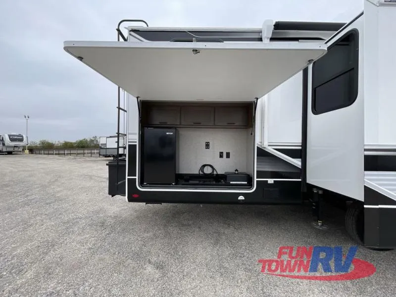 2024 Jayco Eagle 312BHOK - Photo 4