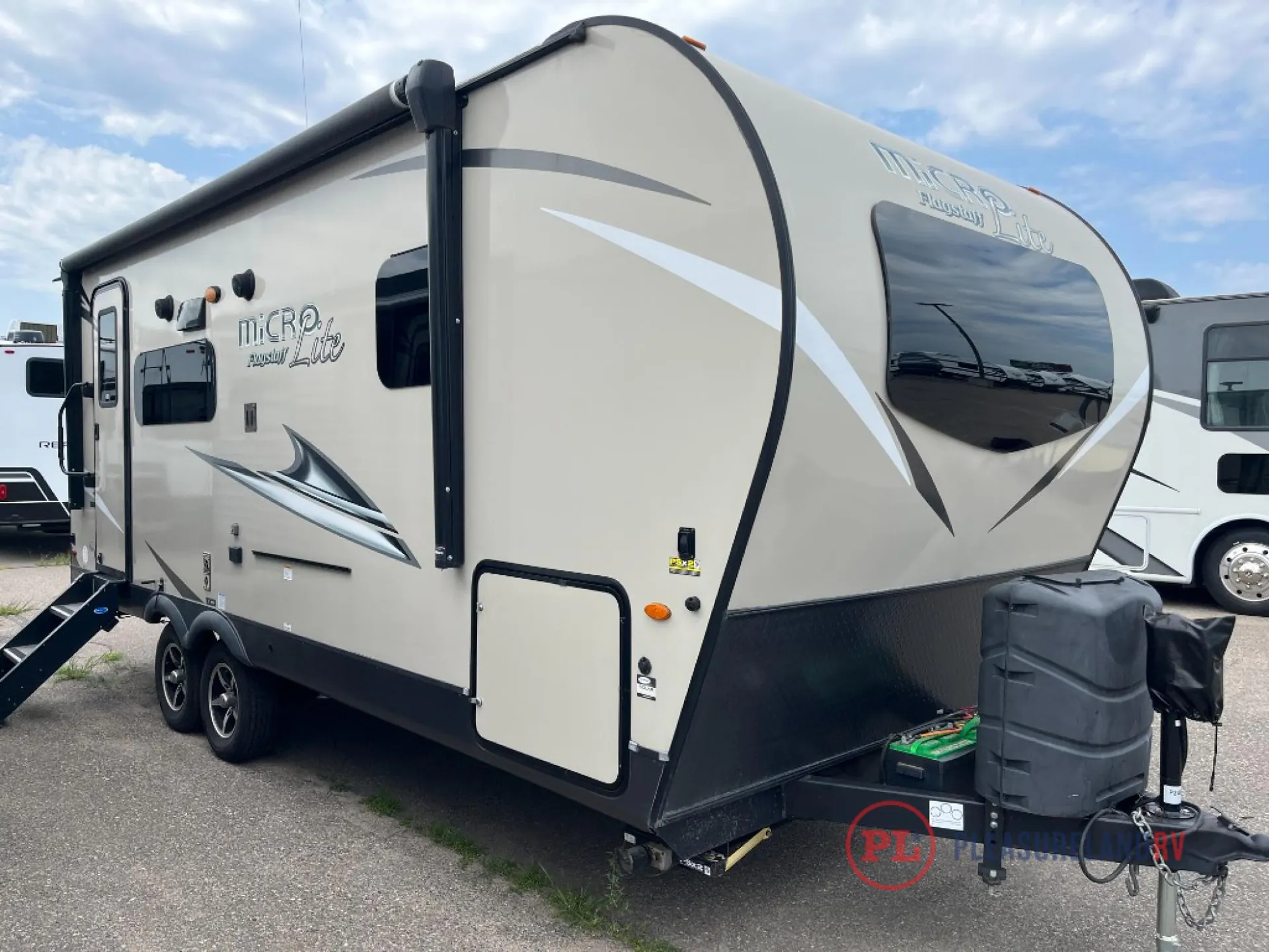 2021 Forest River Flagstaff Micro Lite 22FBS - Photo 2