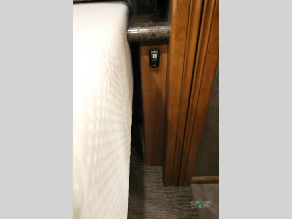 2018 Fleetwood Pace Arrow LXE 38B, Photos photo 80