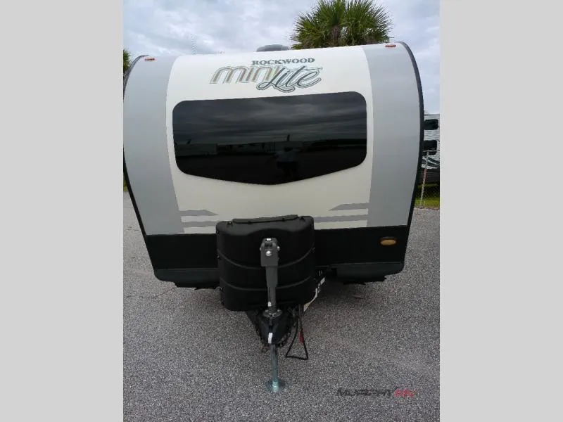 2019 Forest River Rockwood Mini Lite 2109S - Photo 3