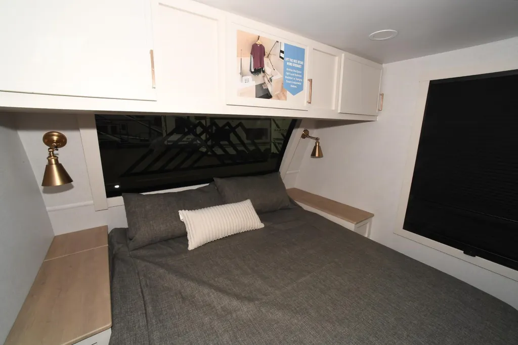 2026 Brinkley Model I 280, Photos photo 22