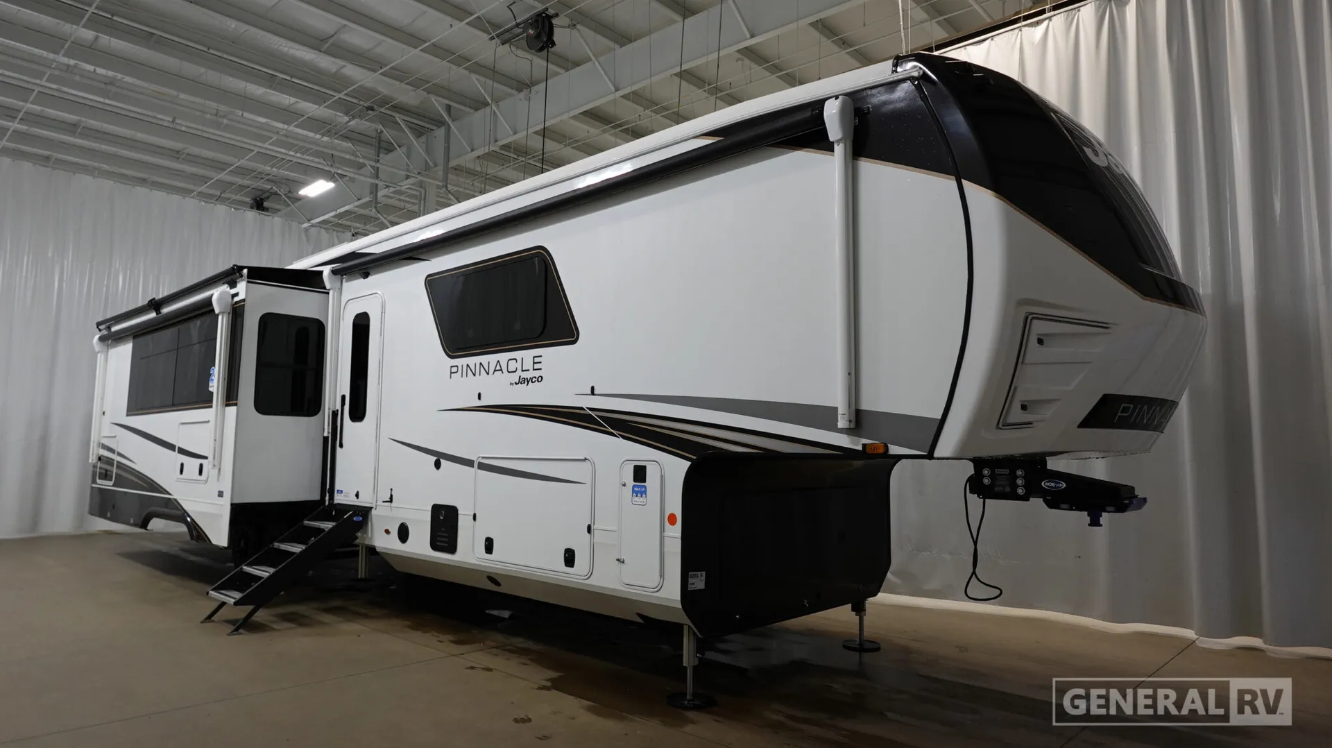 2027 Jayco Pinnacle 38FBRK - Photo 2