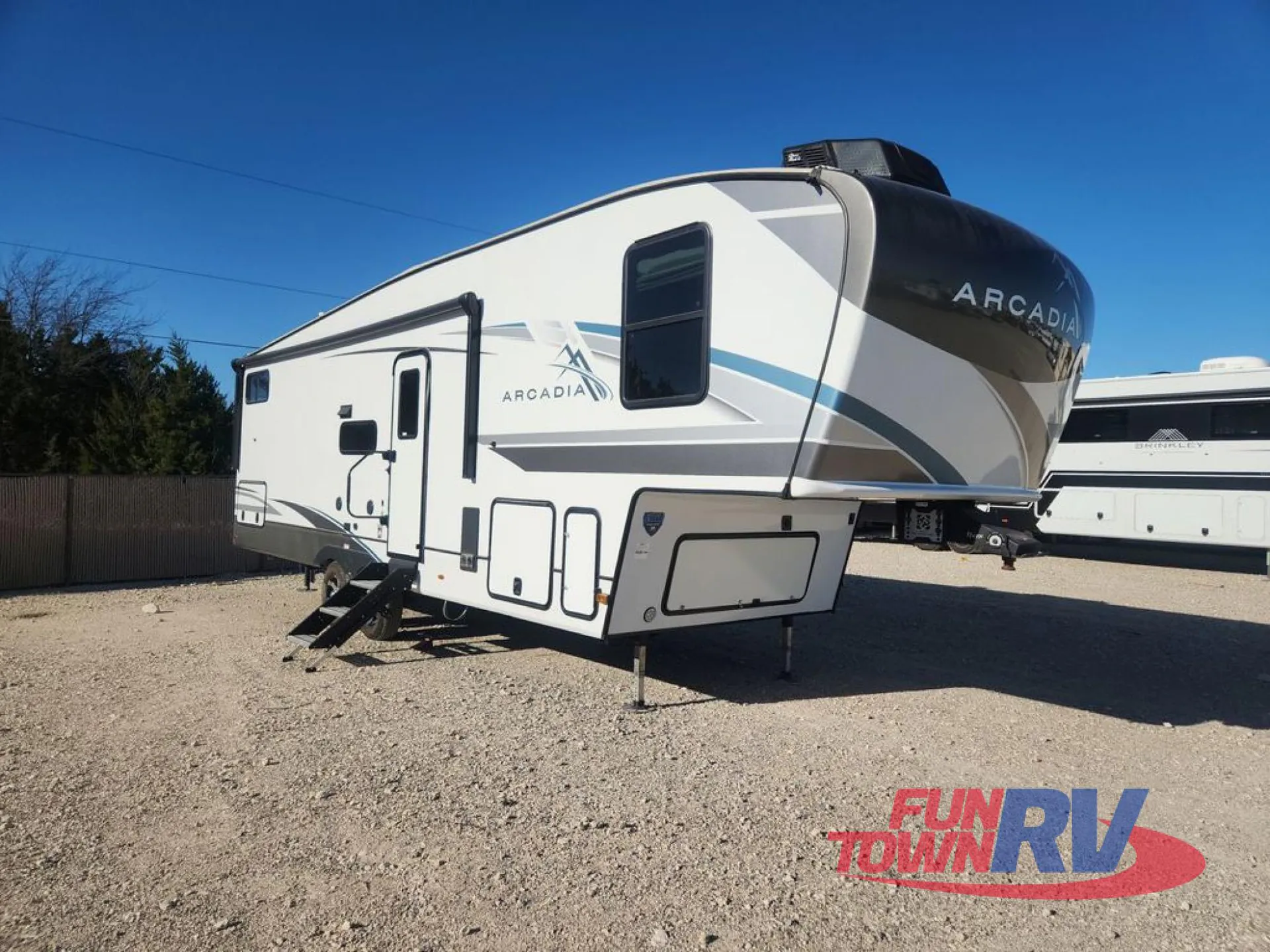 2024 Keystone Arcadia Super Lite 288SLBH - Photo 2