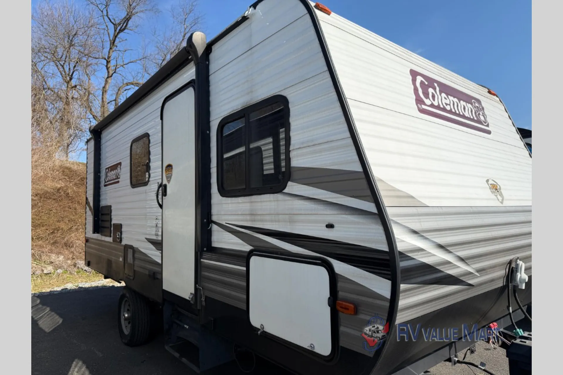 2021 Dutchmen Coleman Lantern LT Series 18FQ - Photo 2